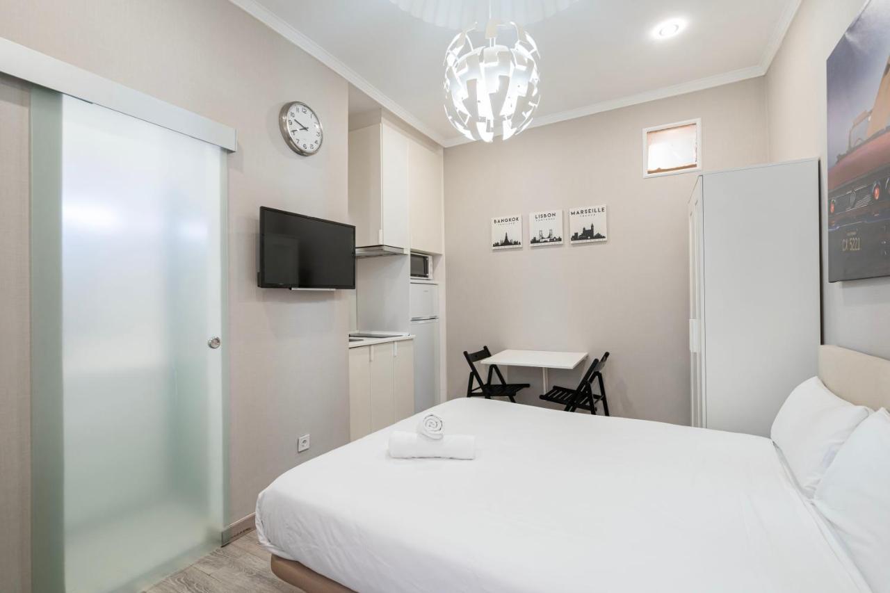 Rodas Apartment มาดริด ภายนอก รูปภาพ